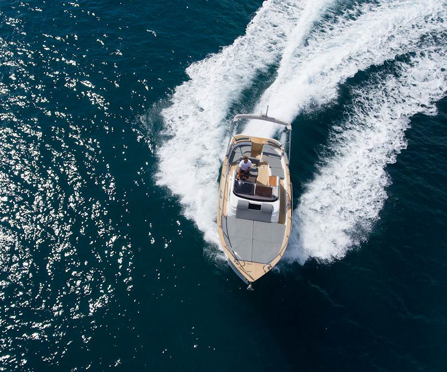 Luxe Permacoat Speed Boats 2 Luxe Permacoat Speed Boats